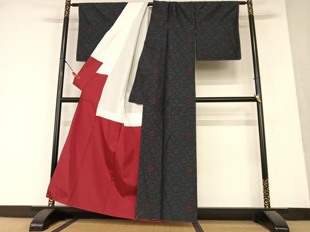 平和屋着物●本場大島紬 舞花文 証紙付き 正絹 逸品 未使用 AAAY6552zg
