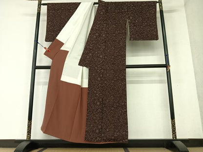 平和屋着物●結城縮　風景草花文　黒鳶色　正絹　逸品　AAAY6652zg