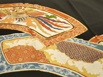 平和屋着物■豪華黒留袖　駒刺繍　地紙鳳凰花文　金彩　正絹　逸品　AAAY7058iu