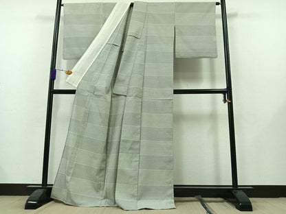 平和屋着物▽本塩沢 単衣 110亀甲 横段文 正絹 逸品 AAAY7279jh