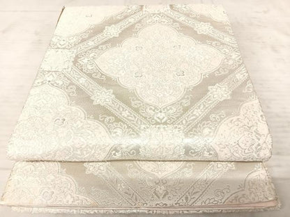 平和屋着物◎西陣　六通柄袋帯　唐織　天井花文　銀糸　正絹　逸品　AAAY8374yx