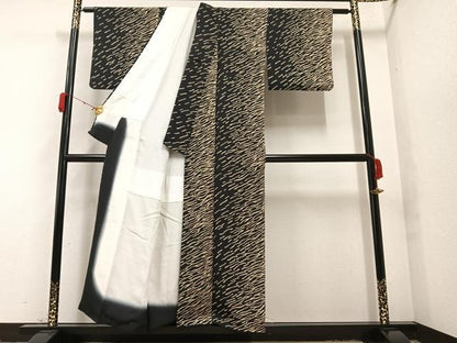 平和屋着物●上質な小紋　霞文　黒地　正絹　逸品　AAAY8623ph