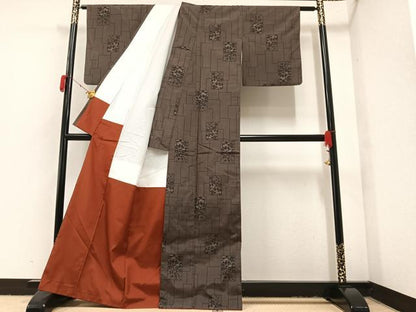 平和屋着物●上質な紬 色紙枝花文 正絹 逸品 AAAY8646ph