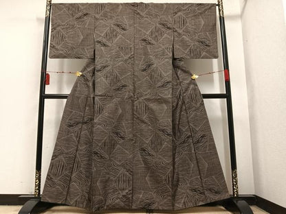 平和屋着物●本場大島紬 カタス7マルキ 霞文 鈴乃屋扱い 正絹 逸品 AAAY8928ph