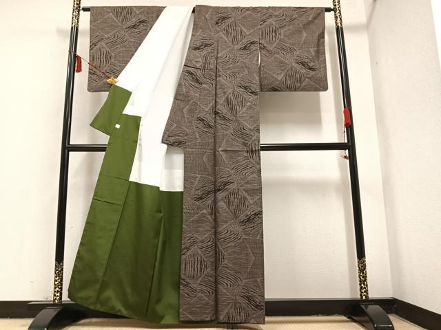 平和屋着物●本場大島紬 カタス7マルキ 霞文 鈴乃屋扱い 正絹 逸品 AAAY8928ph