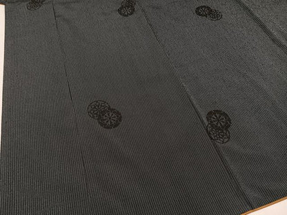 平和屋着物●お召　塩沢絣　源氏車文　反端付き　正絹　逸品　AAAY8930ph