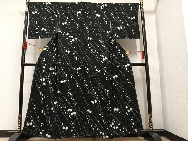 平和屋着物●上質な小紋　絞り　舞蝶文　黒地　正絹　逸品　未使用　AAAY8964ph