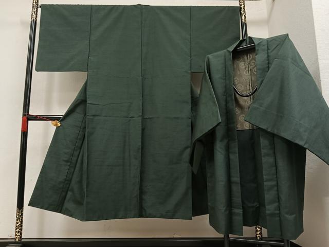 平和屋着物●男性　紬　アンサンブル　色無地　黒緑色　正絹　逸品　AAAY8969ph