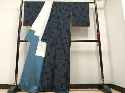 平和屋着物●本場大島紬　古代泥染め　カタス7マルキ　雪輪　福章　伝統工芸士・米田元七作　証紙付き　正絹　逸品　未使用　AAAY8992ph