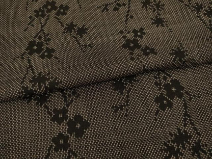 平和屋着物●本場大島紬 一元7マルキ 花蔦草文 正絹 逸品 AAAY9020ck