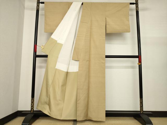 平和屋着物●上質な紬　色無地　飴色　正絹　逸品　未使用　AAAY9046ck