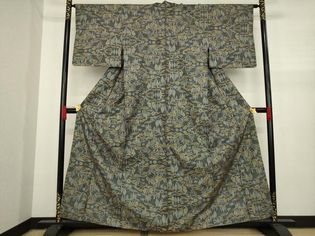平和屋着物●本場大島紬　一元絣　樹林風景文　黒地　正絹　逸品　AAAY9059ck