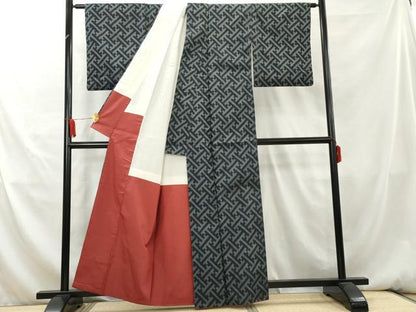 平和屋着物■上質な紬　紗綾形文様　正絹　逸品　AAAY9289cs