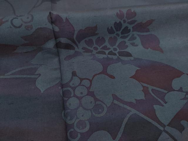 平和屋着物●訪問着　紬地　葡萄蔦草文　やまと誂製　正絹　逸品　AAAY9791ck