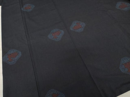 平和屋着物●本塩沢　有栖川文様　150亀甲　正絹　逸品　AAAY9848ck