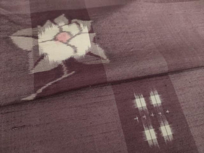 平和屋着物●上質な紬　舞花文　正絹　逸品　AAAY9853ck
