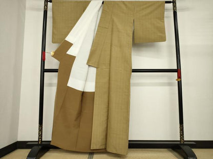平和屋着物●上質な紬 色無地 飴色 正絹 逸品 AAAY9857ck