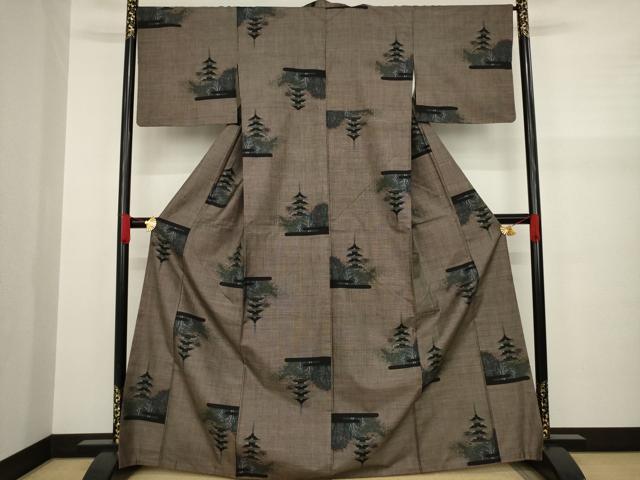 平和屋着物●本場大島紬 泥染 カタス9マルキ 五重塔 正絹 逸品 AAAY9861ck