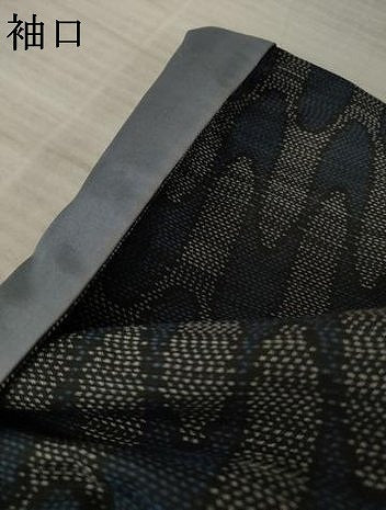 平和屋着物●本場大島紬　波文　黒地　正絹　逸品　AAAY9862ck