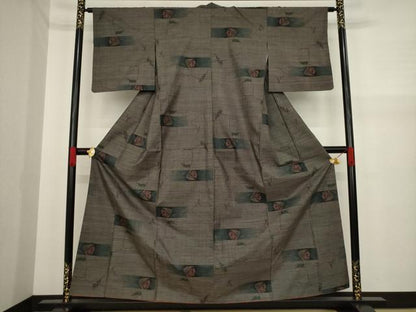 平和屋着物●本場大島紬　カタス7マルキ　横段枝花文　正絹　逸品　AAAY9865ck