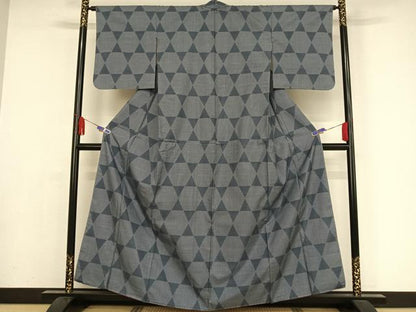 平和屋着物●本場大島紬 一元絣 幾何学文様 正絹 逸品 未使用 AAAY9913np
