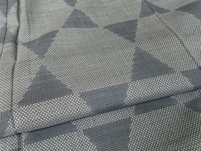 平和屋着物●本場大島紬 一元絣 幾何学文様 正絹 逸品 未使用 AAAY9913np