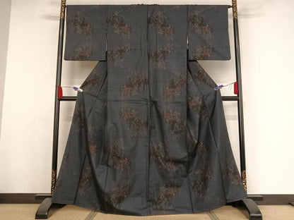 平和屋着物●本場大島紬 カタス7マルキ 枝葉文 正絹 逸品 AAAY9939np