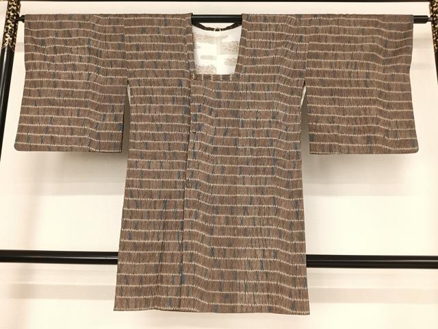 平和屋着物∞道行コート 紬地 竜巻絞り ロング丈 正絹 逸品 AAAY9944np