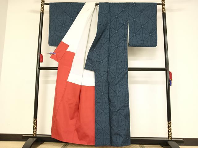 平和屋着物●本場大島紬 一元7マルキ 麻の葉文様 正絹 逸品 AAAY9954np