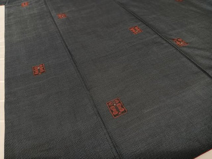 平和屋着物●本場大島紬　カタス7マルキ　色紙舞蝶文　正絹　逸品　AAAZ0009zg