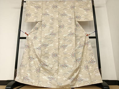 平和屋着物●本場大島紬　白大島　カタス9マルキ　雲重ね草花文　正絹　逸品　AABI8152cs
