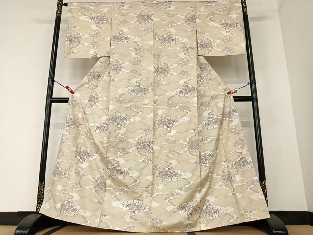 平和屋着物●本場大島紬　白大島　カタス9マルキ　雲重ね草花文　正絹　逸品　AABI8152cs