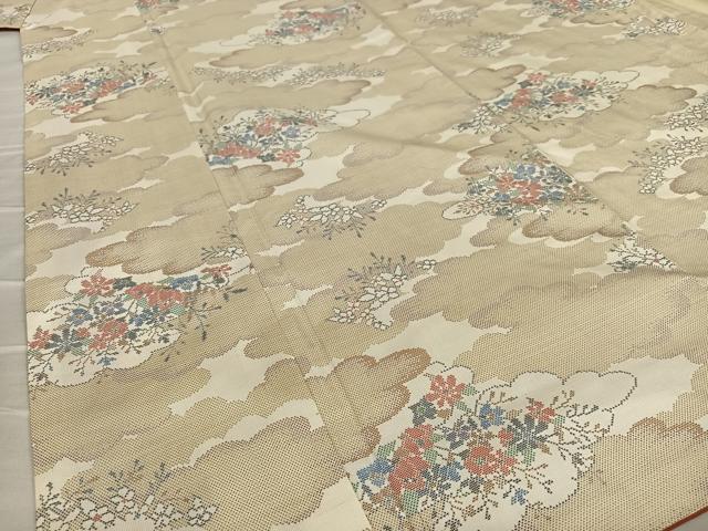 平和屋着物●本場大島紬　白大島　カタス9マルキ　雲重ね草花文　正絹　逸品　AABI8152cs