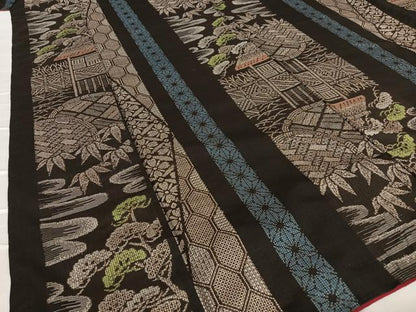 平和屋着物●本場大島紬 割込み絣 風景笠松文 黒地 正絹 逸品 未使用 AAAZ0045zg