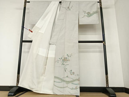 平和屋着物●本場大島紬 訪問着 中国三大刺繍 汕頭刺繍 スワトウ刺繍 更紗花唐草文 正絹 逸品 AAAZ0175zg
