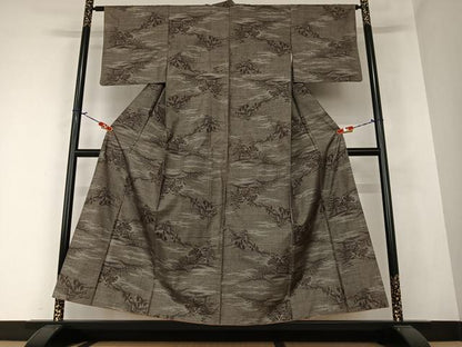 平和屋着物●本場大島紬 泥染 カタス9マルキ 風景文 正絹 逸品 AAAZ0279zg