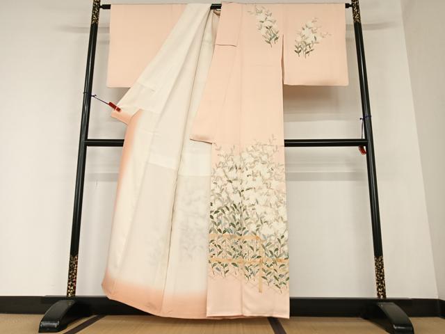 平和屋着物●訪問着　友禅　草花文　肉地色　正絹　逸品　AAAZ0297zg