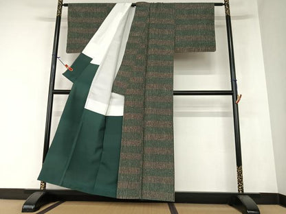 平和屋着物●石川県指定無形文化財 牛首紬 白山工房 手織り 変わり縞 正絹 逸品 未使用 AAAZ0307zg
