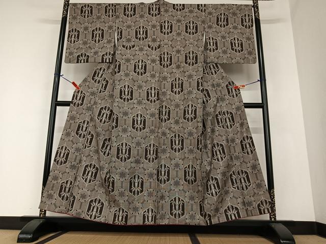 平和屋着物●本場大島紬　割り込み絣　雪輪笹竹文　正絹　逸品　AAAZ0314zg