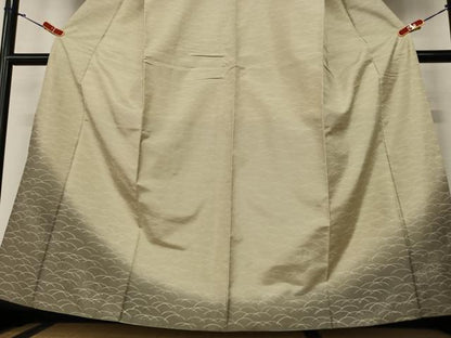 平和屋着物●本場染大島紬　訪問着　芝草文　暈し染め　正絹　逸品　AAAZ0344zg
