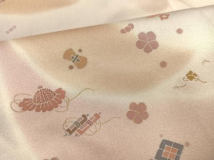 平和屋着物●創業460年・千總　訪問着　刺繍　花宝尽くし　暈し染め　正絹　逸品　AAAZ0537ph