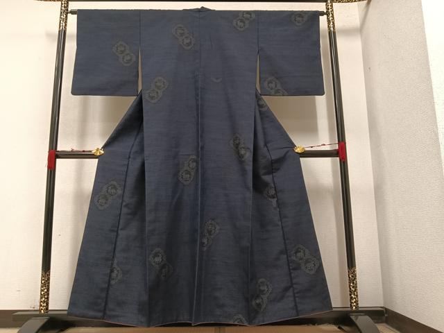 平和屋着物●結城紬 80亀甲 飛び亀甲柄 鹿丸文 正絹 逸品 AAAZ0550ph
