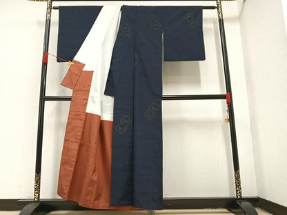 平和屋着物●結城紬 80亀甲 飛び亀甲柄 鹿丸文 正絹 逸品 AAAZ0550ph
