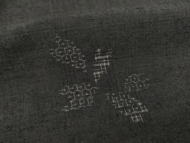 平和屋着物●結城紬　80亀甲　飛び亀甲柄　舞桜　すずのき絹絵屋　正絹　逸品　AAAZ0655ck