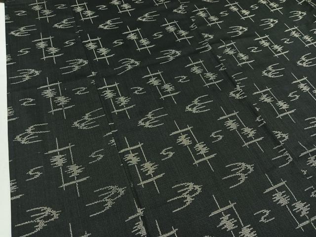 平和屋着物▽上質な紬 単衣 琉球絣文様 黒地 正絹 逸品 AAAZ0720jh