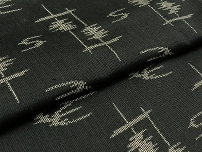 平和屋着物▽上質な紬 単衣 琉球絣文様 黒地 正絹 逸品 AAAZ0720jh