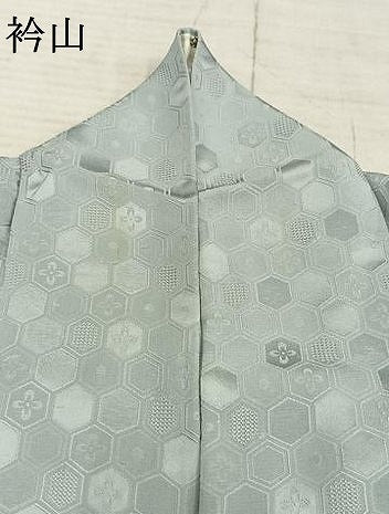 平和屋着物▽上質な色無地 単衣 亀甲文様 薄雲鼠色 正絹 逸品 AAAZ1417fy