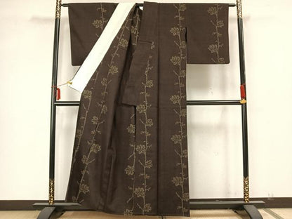 平和屋着物▽本場結城紬　重要無形文化財　単衣　100亀甲　枝花文　正絹　逸品　AABK4514ck
