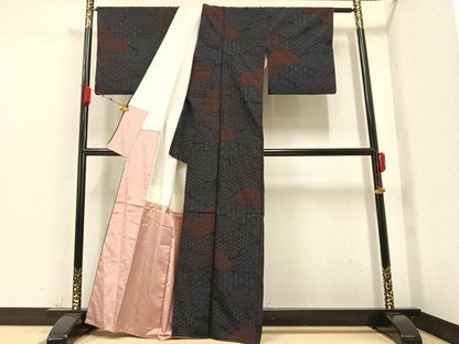平和屋着物●結城紬　80亀甲　吉祥文　正絹　逸品　AAAZ1763ph