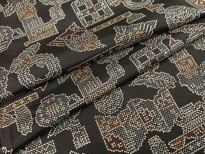 平和屋着物●本場染大島紬 器物文 正絹 逸品 AAAZ1810ph